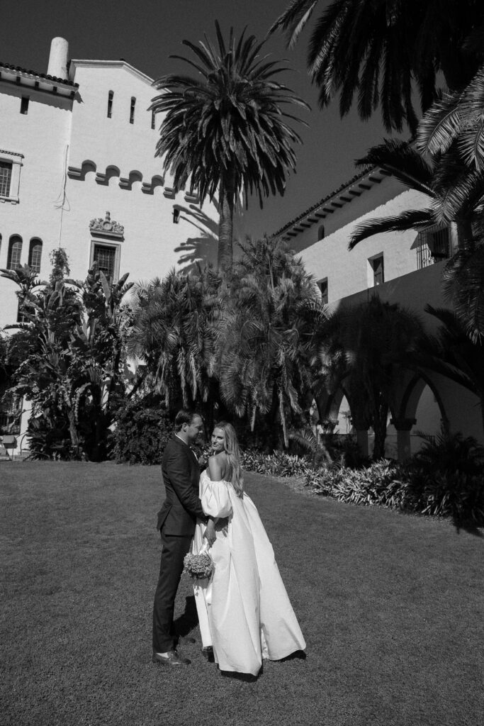 santa barabara elopement photos of the beautiful just married couple